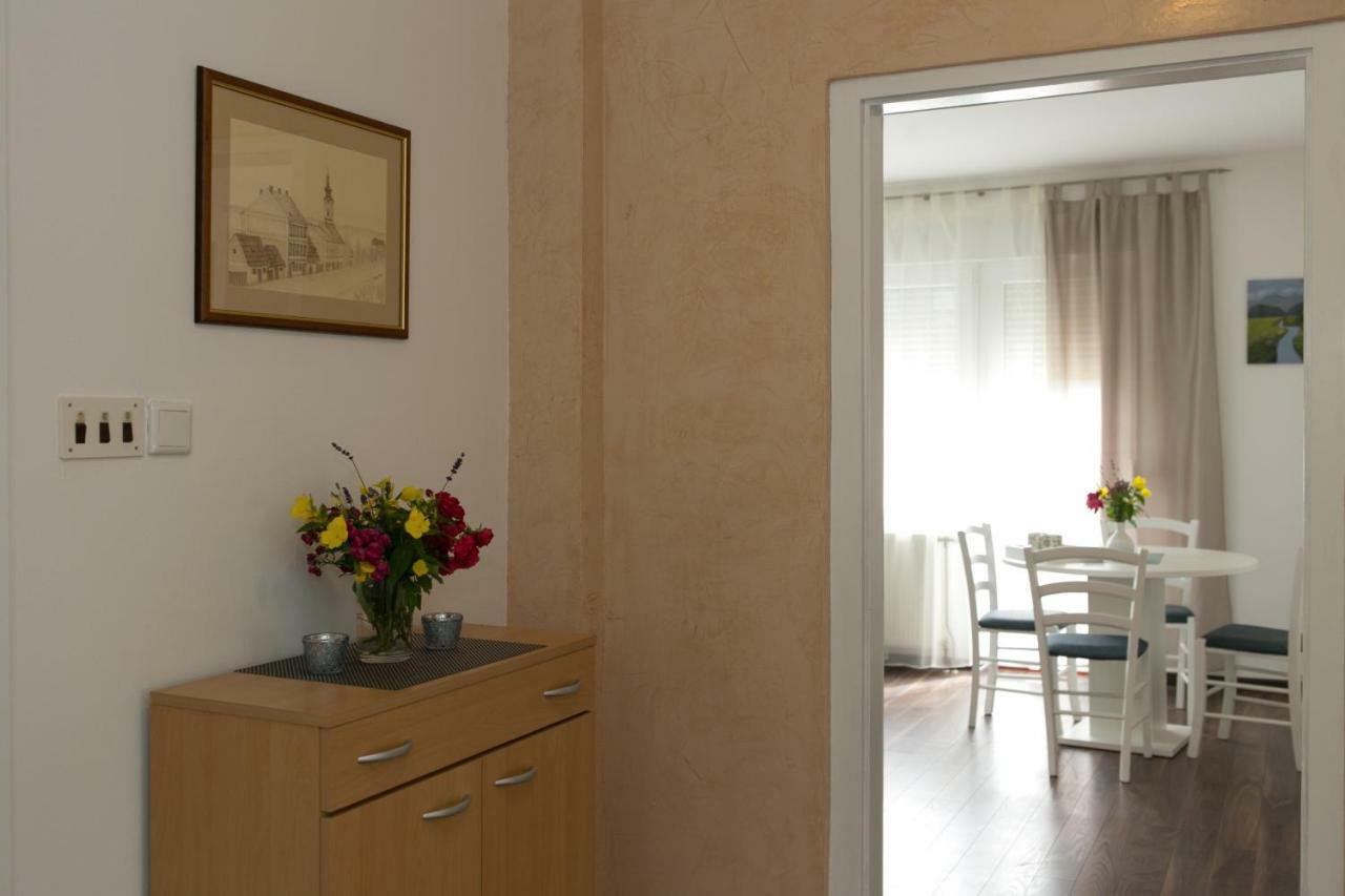 شقة Otočac  في Apartman Maja المظهر الخارجي الصورة